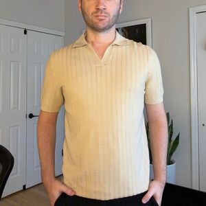Reiss Oatmeal/Biscuit Polo Shirt with V Neck. Size Medium
